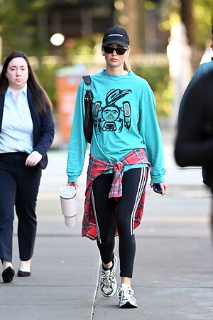 Jennifer Lawrence leaked photo #159