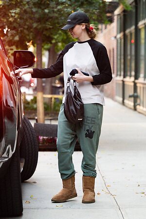 Jennifer Lawrence leaked photo #249