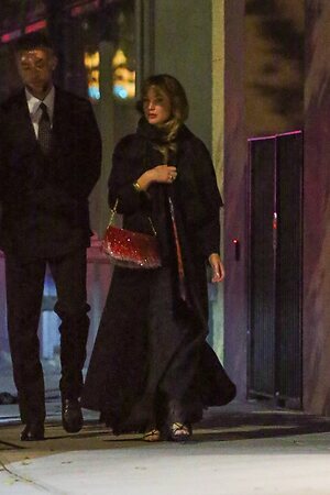 Jennifer Lawrence leaked photo #259