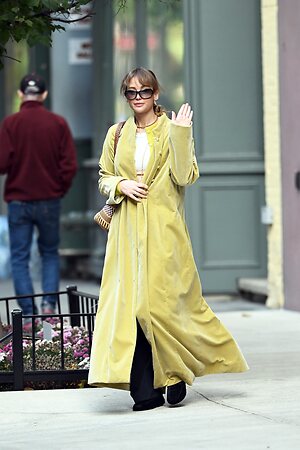 Jennifer Lawrence leaked photo #270