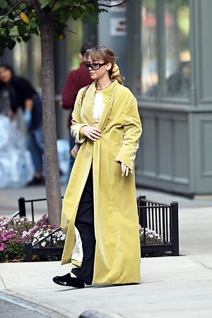 Jennifer Lawrence leaked photo #274