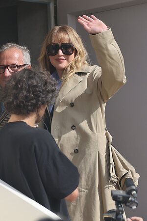 Jennifer Lawrence leaked photo #476
