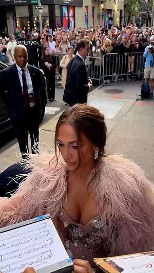 Jennifer Lopez Collection Nude Leaked Photo #50