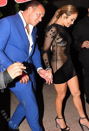 Jennifer Lopez Nude Leaked Photo #11