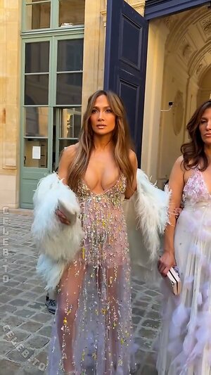 Jennifer Lopez photo