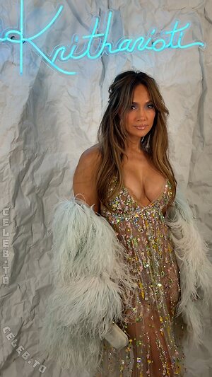 Jennifer Lopez photo