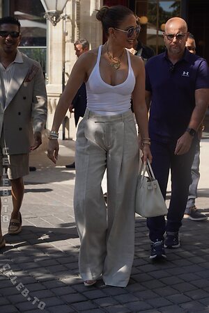 Jennifer Lopez photo