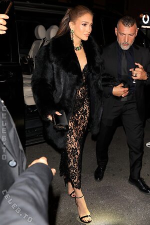 Jennifer Lopez leaked photo #345