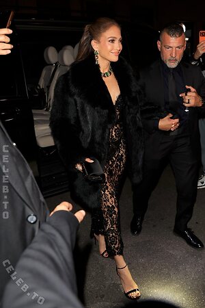 Jennifer Lopez leaked photo #348