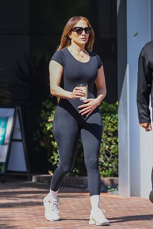 Jennifer Lopez leaked photo #376