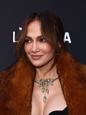 Jennifer Lopez leaked photo #384