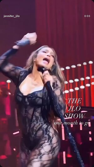 Jennifer Lopez leaked photo #401