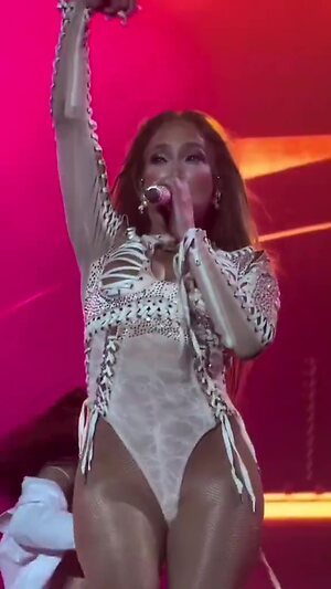 Jennifer Lopez leaked photo #429