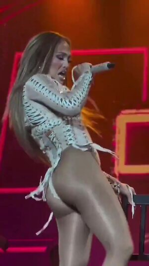 Jennifer Lopez leaked photo #435