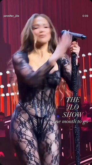 Jennifer Lopez leaked photo #459