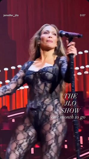 Jennifer Lopez leaked photo #463