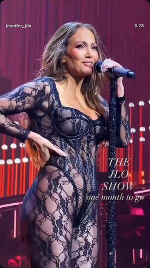 Jennifer Lopez leaked photo #471
