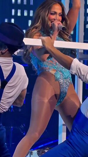 Jennifer Lopez leaked photo #503