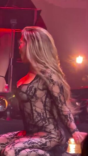 Jennifer Lopez leaked photo #504