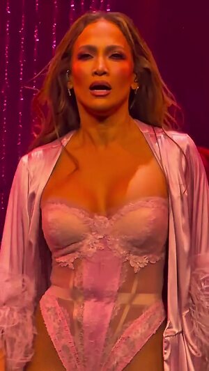 Jennifer Lopez leaked photo #507