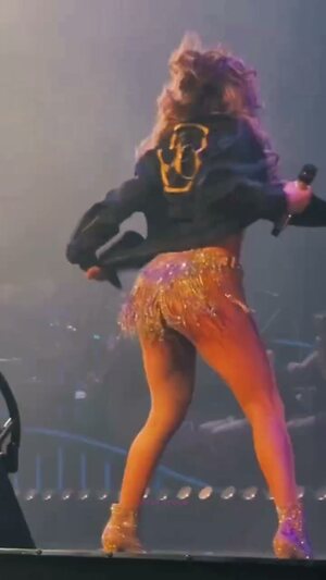 Jennifer Lopez leaked photo #530