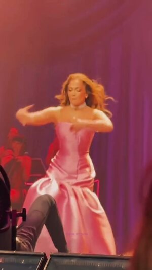 Jennifer Lopez leaked photo #539