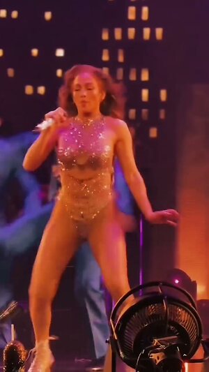 Jennifer Lopez leaked photo #546