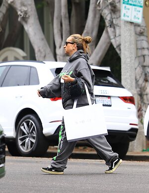 Jennifer Meyer leaked photo #3