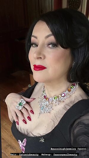 Jennifer Tilly leaked photo #15