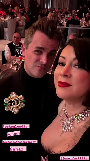 Jennifer Tilly leaked photo #17
