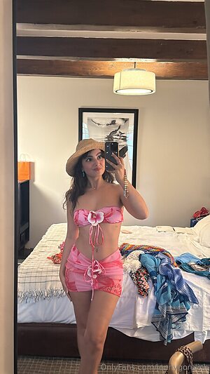 Jenny Gorelick leaked photo #6
