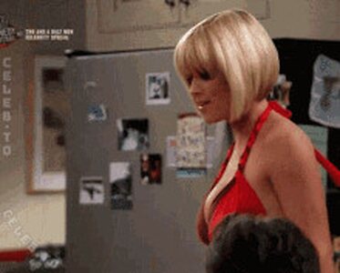 Jenny McCarthy leaked photo #13