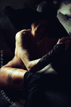 Jenny pfeiffer Nude Leaked Photo #6