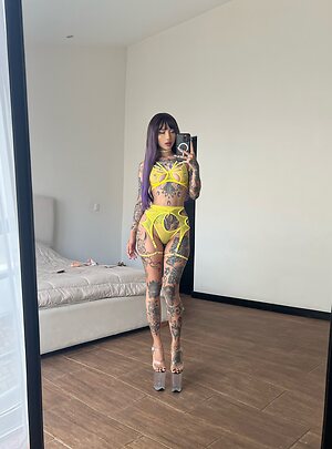 Jenny Zhao leaked photo #20