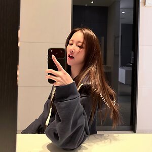 Jeon Jong-seo leaked photo #7