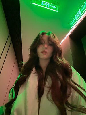 Jeon Somi Nude Leaked Photo #63