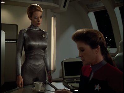 Jeri Ryan Nude Leaked Photo #124