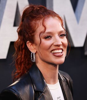 Jess Glynne leaked photo #8