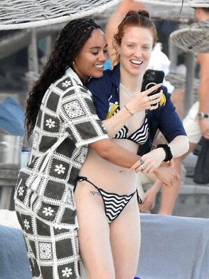 Jess Glynne leaked photo #32