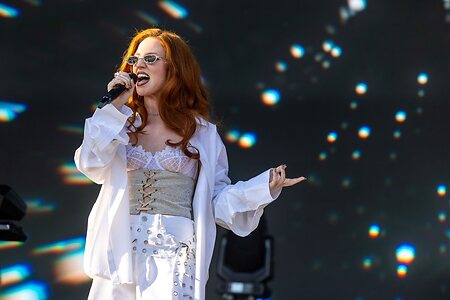 Jess Glynne leaked photo #53