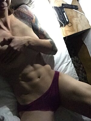 Jessamyn Duke Nude Leaked Photo #16