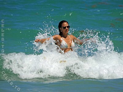 Jessica Alba Nude Leaked Photo #40