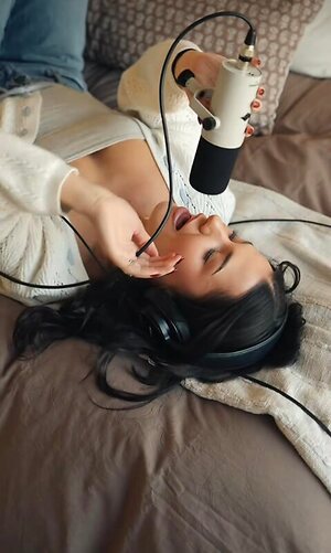 Jessica Baio leaked photo #5