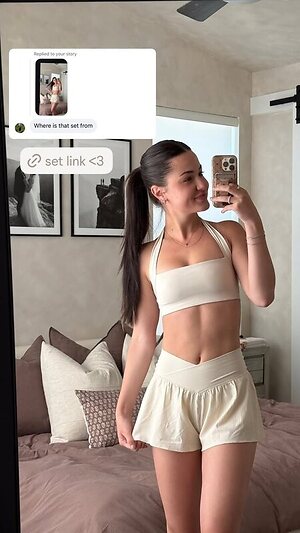 Jessica Baio leaked photo #21