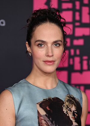 Jessica Brown Findlay leaked photo #4