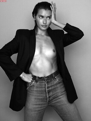 Jessica Clements Nude Leaked Photo #64