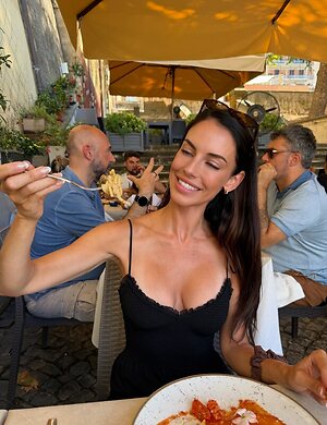 Jessica Lowndes leaked photo #3