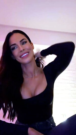 Jessica Lowndes leaked photo #28