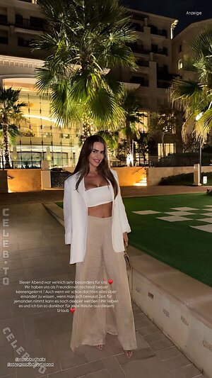 Jessica Paszka Nude Leaked Photo #2