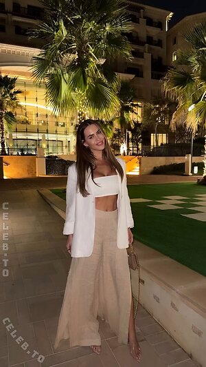 Jessica Paszka Nude Leaked Photo #3